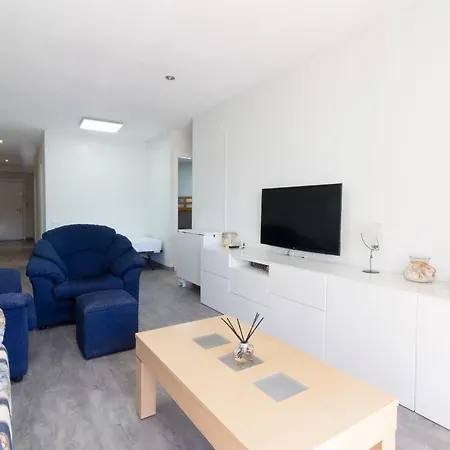 Global Properties, Con Terraza En Residencial Last Canet Apartment *